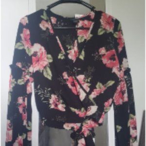 Black Floral Crop Top